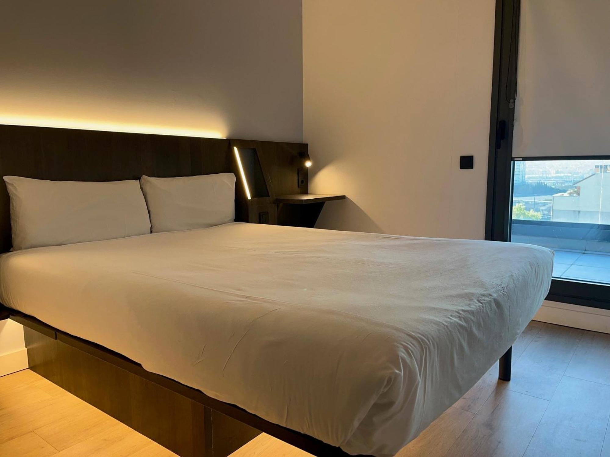 Hs Madrid Centro Atocha Hotel ภายนอก รูปภาพ
